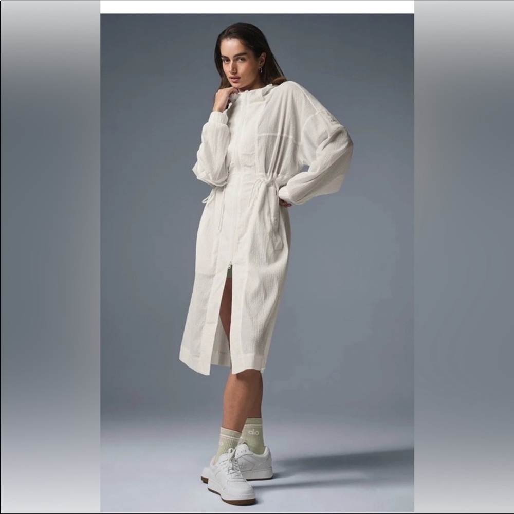 ALO YOGA Summer Nights Lightweight Coat